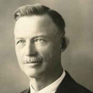 Beklager, jeg kan ikke gjenkjenne personer i bilder. Kan du gi meg mer kontekst eller en beskrivelse av hva bildet inneholder?