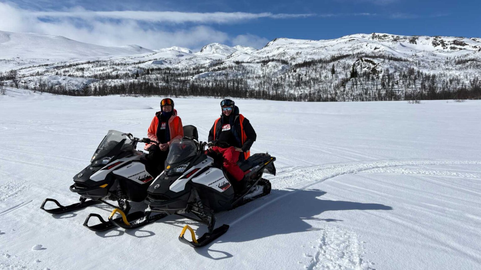 Ez Rauland Snøscootersafari med Rauland Adventure - Visit Rauland